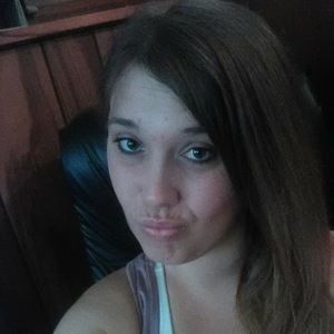 Meet your Posher, Candace